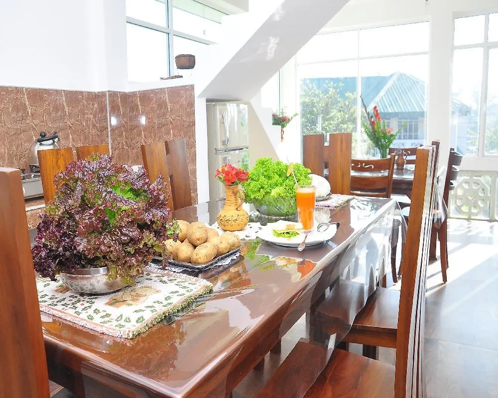 Moonplains Hemaya Bungalow Hotel Nuwara Eliya Sri Lanka